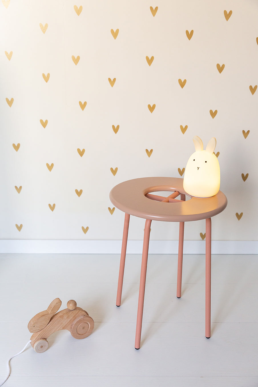 Donut stool