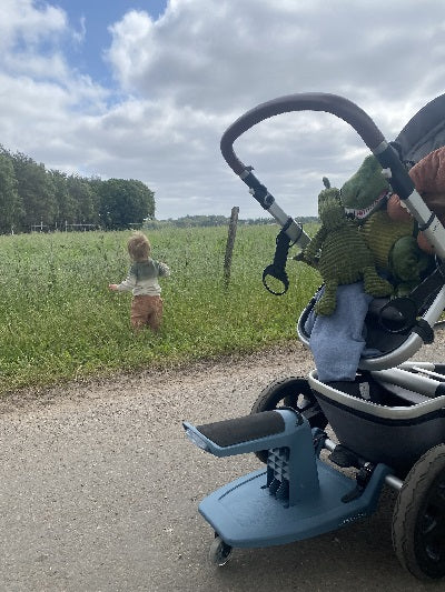 Kid-Sit Universeel Meerijdplankje met zitje Blueberry Blue