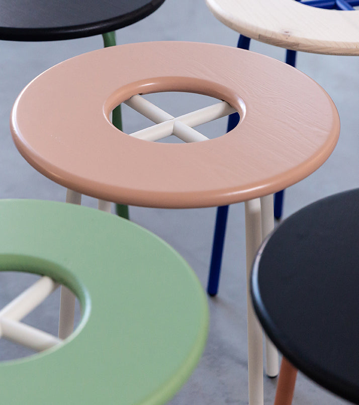 Donut stool