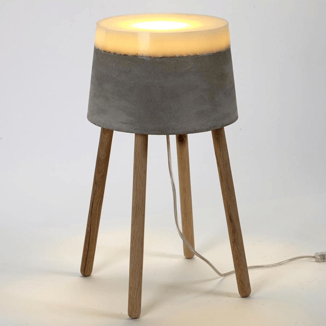 CONCRETE tafel/vloer lamp Medium