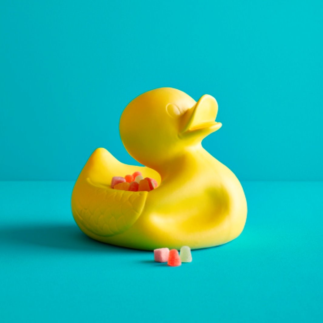 Mr. Ugly Duckling - Geel