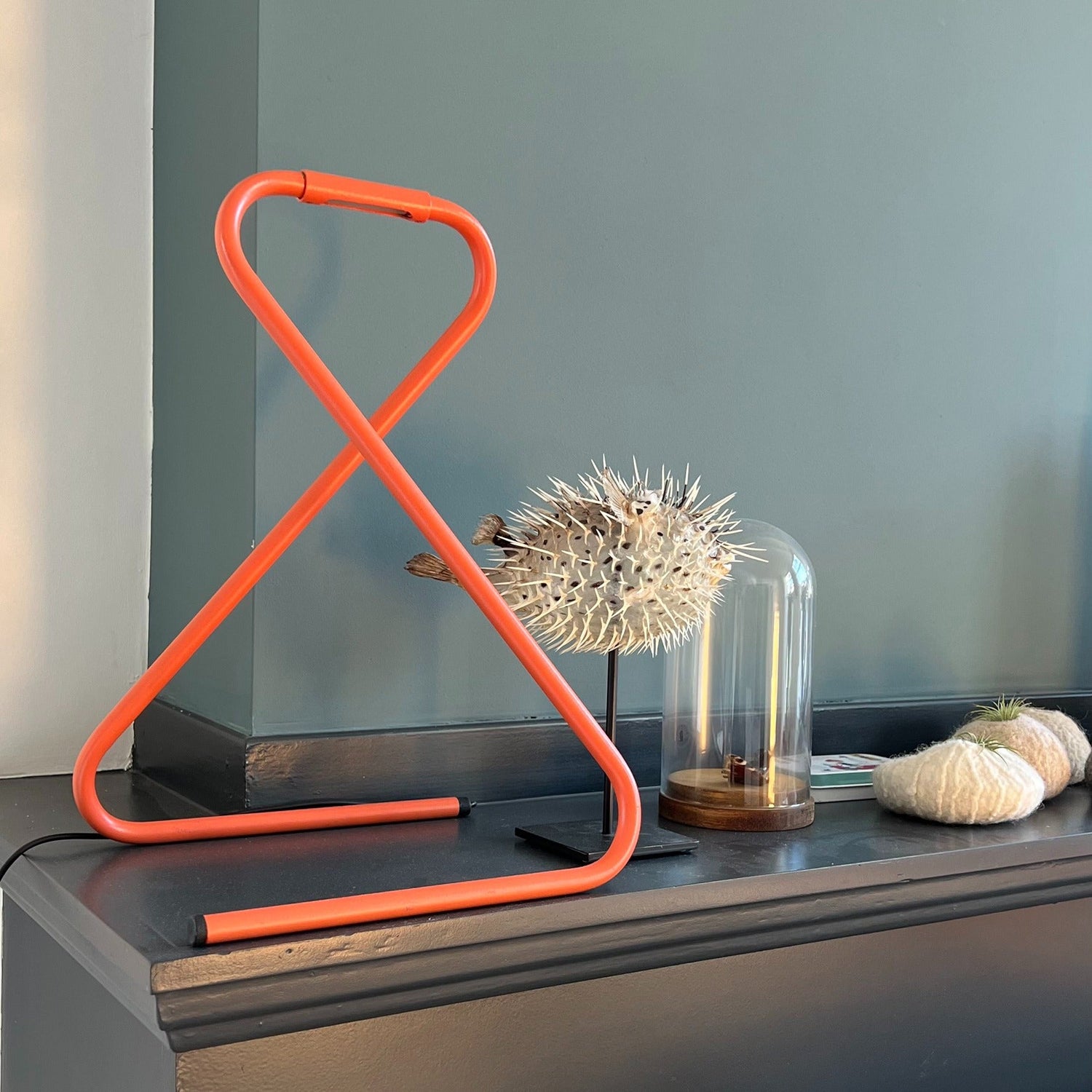 4th Position / Table lamp
