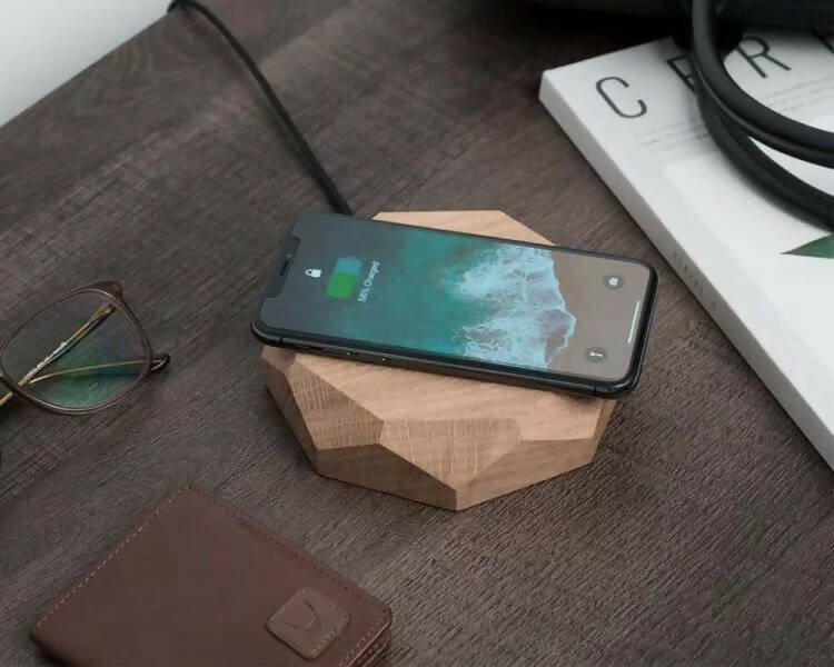 Geometric Charging Pad – Oak