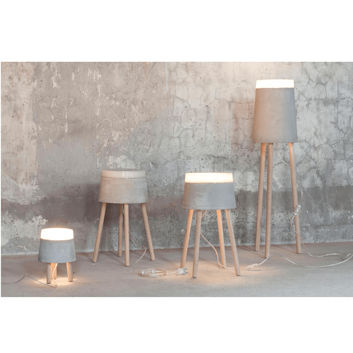 CONCRETE tafel/vloer lamp Large