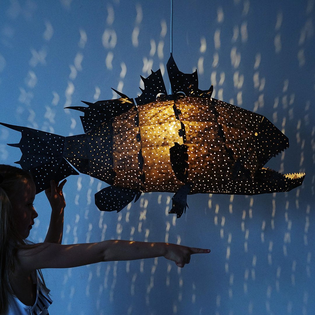 Giant Lapu Lapu Origami Lamp Zwart