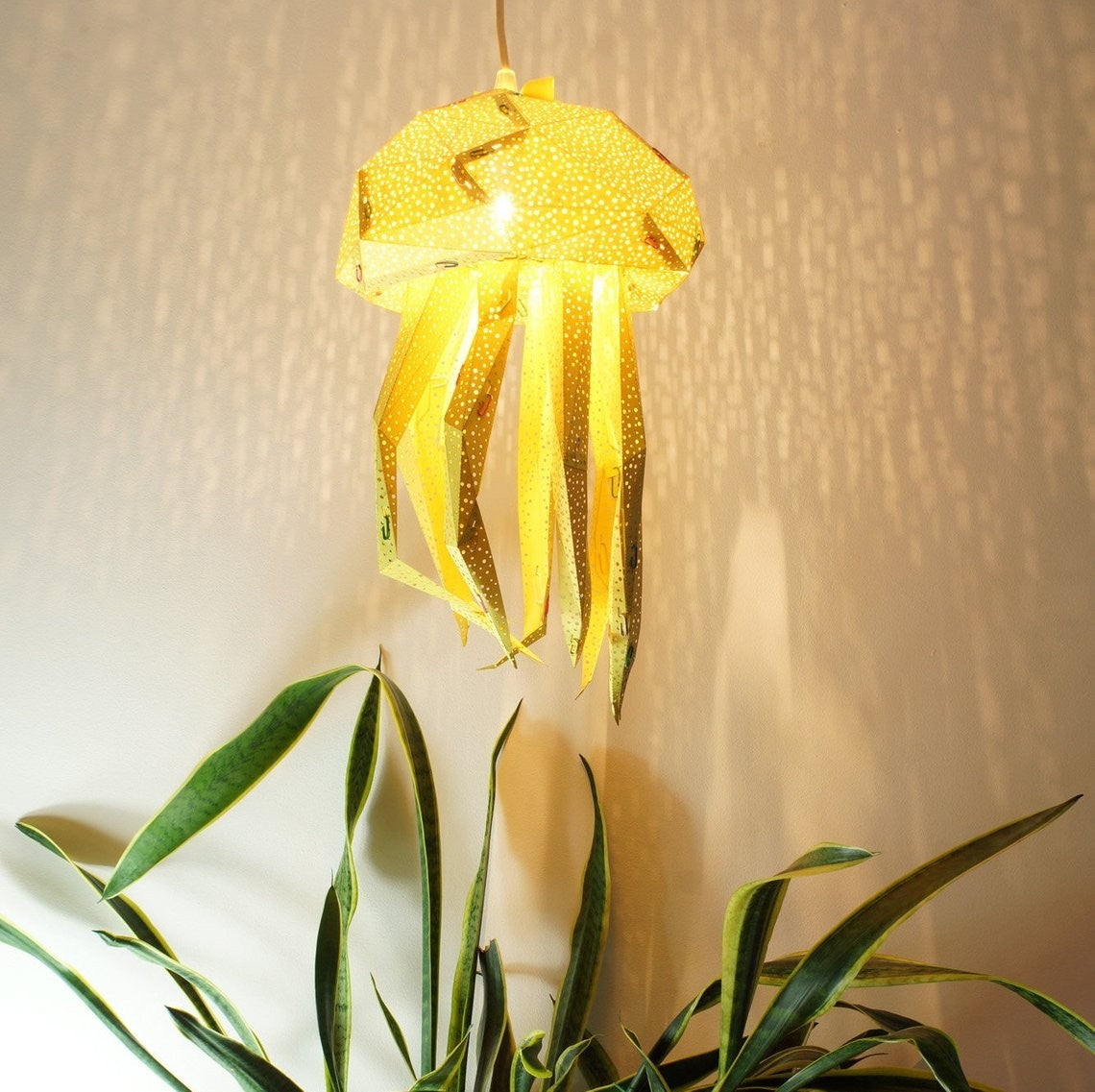 Jellyfish Paper Lantern Geel